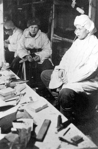 Tammikuu 1940. Suomalaisten korsu talvella 1940